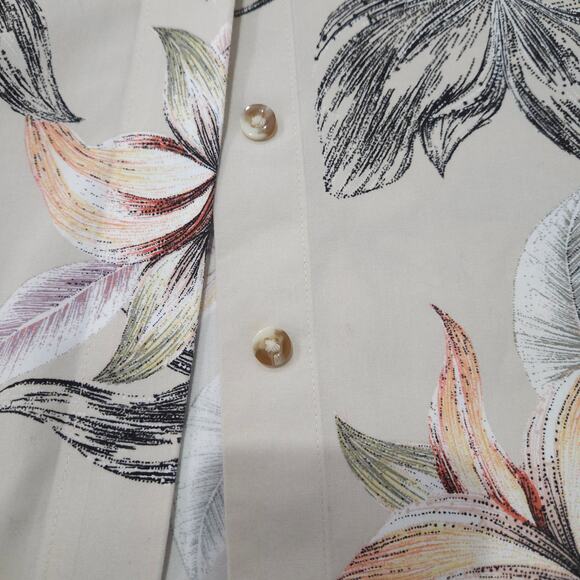 Women's NWT 3/4 Sleeve Top by Chico's Size 2P (U.S. 12-14 P) - Picture 8 of 11